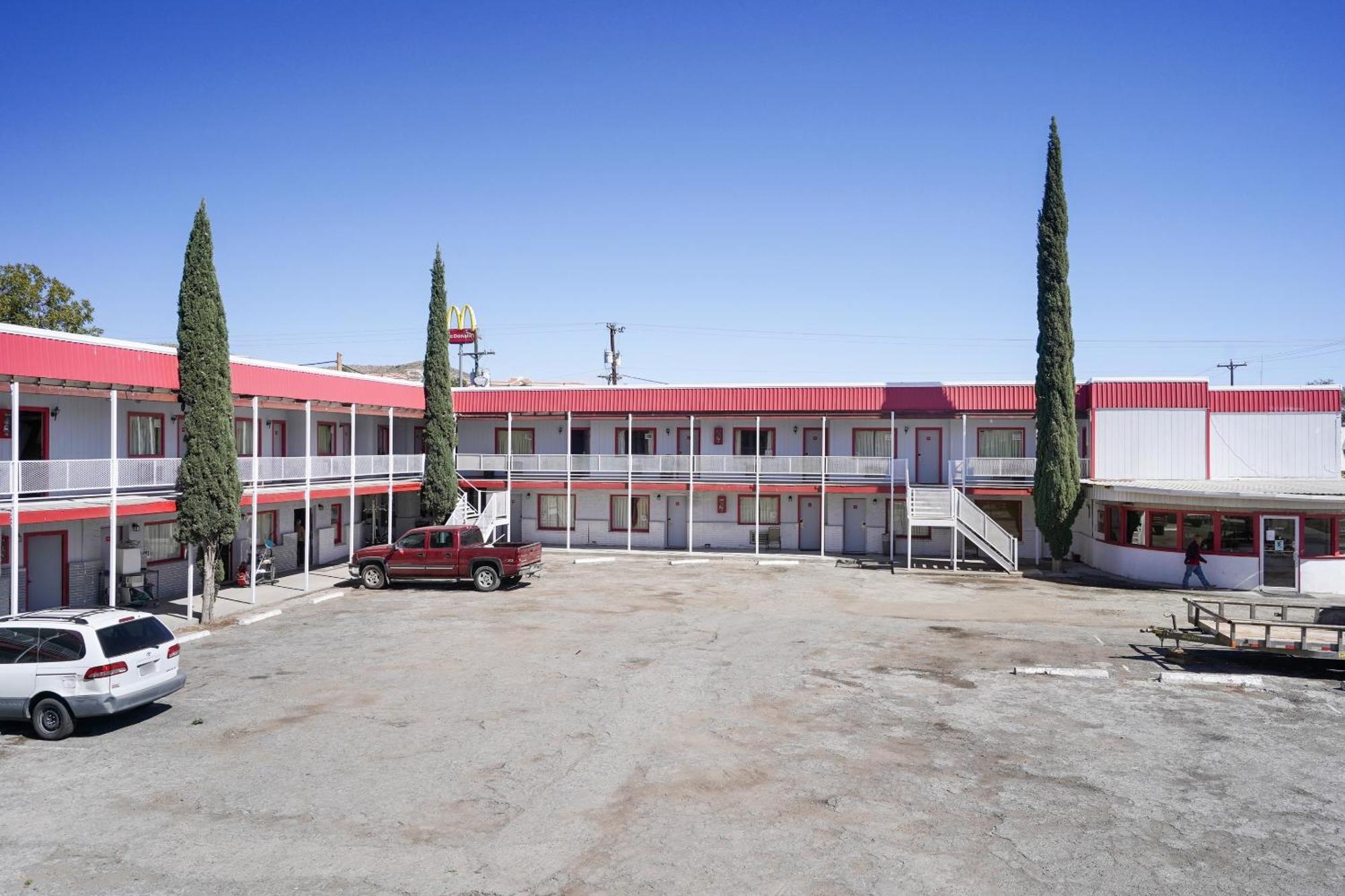 Hotel Oyo Alpine Tx Near Big Bend National Park Extérieur photo
